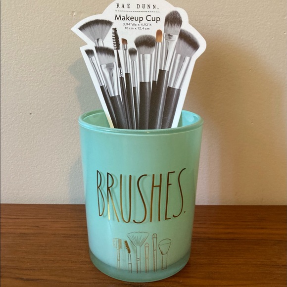 ☘️NWT! Rae Dunn Mint Green Glass “BRUSHES” Makeup Organizer - Picture 1 of 4